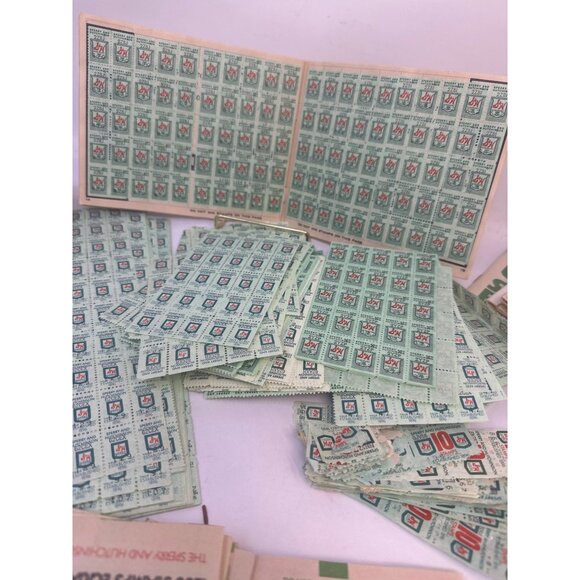 Vintage Lot of S&H Green Stamps 1000s With Books Filled and Blank - Picture 4 of 9